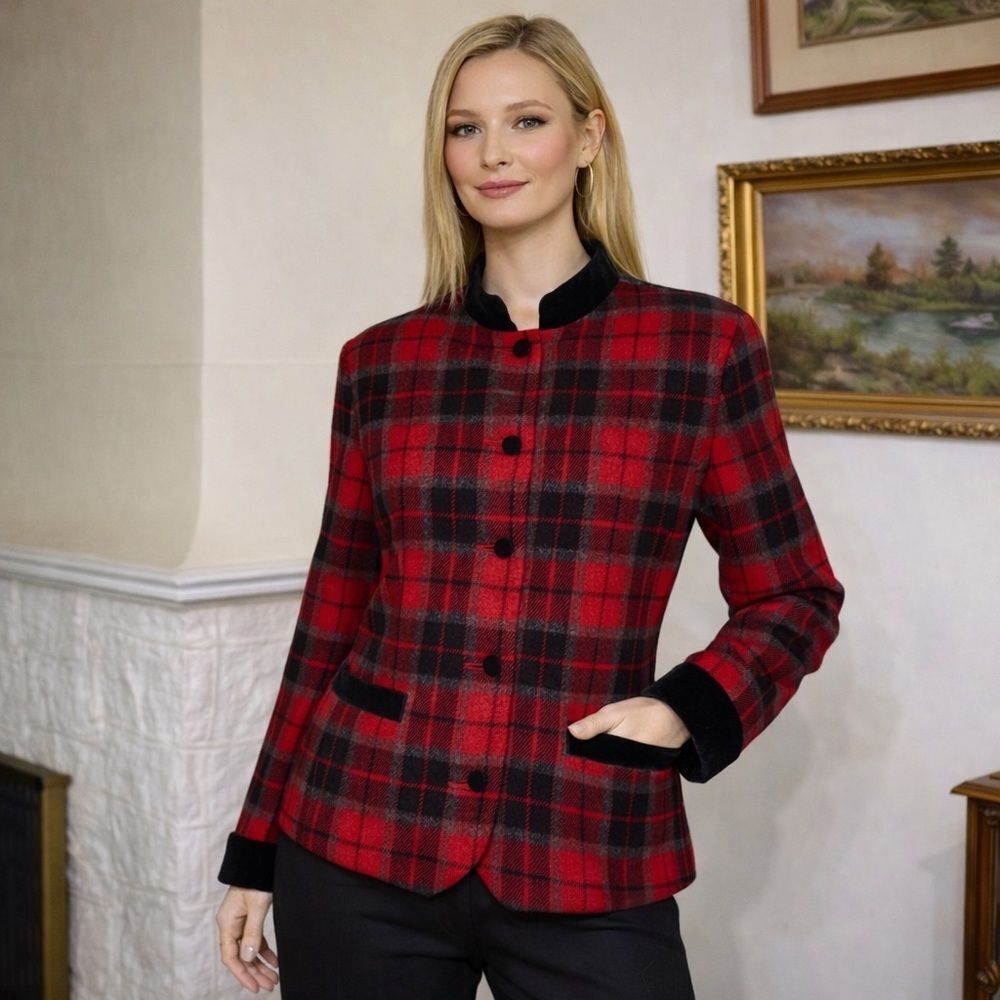 Vintage LizSport Liz Claiborne Tartan Plaid &. Velvet Tuxedo Jacket 40s Style